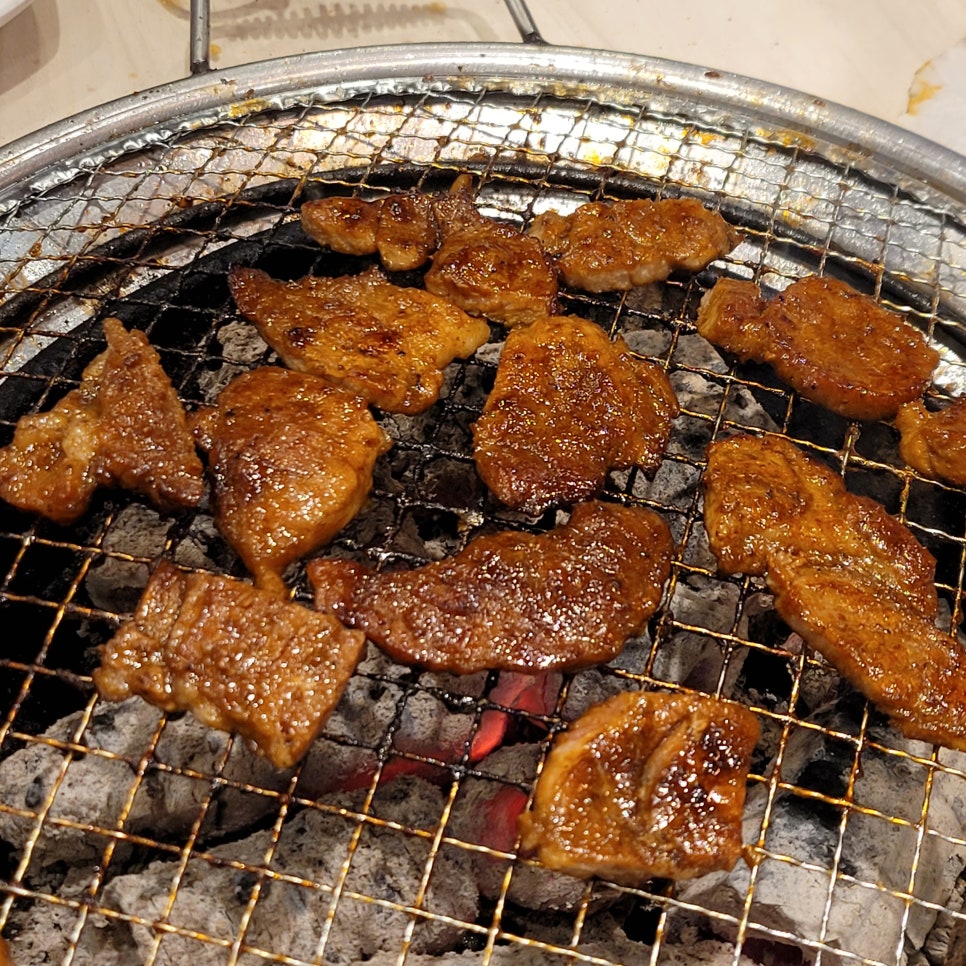 명륜진사갈비금곡점 이미지