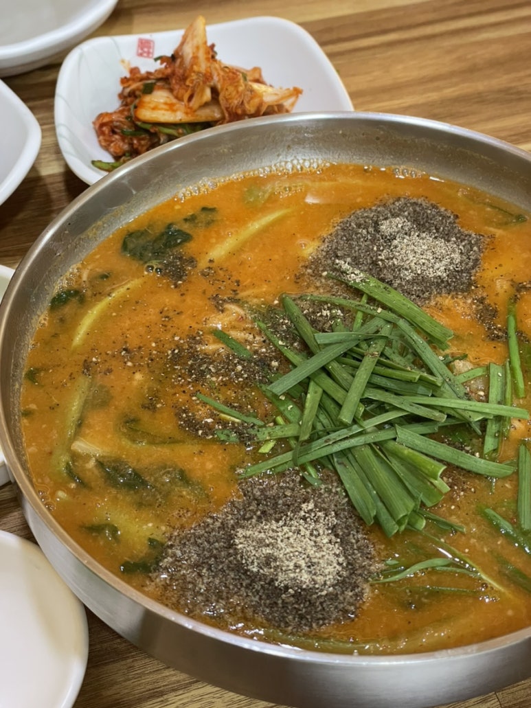 경호강나루터어탕칼국수 이미지