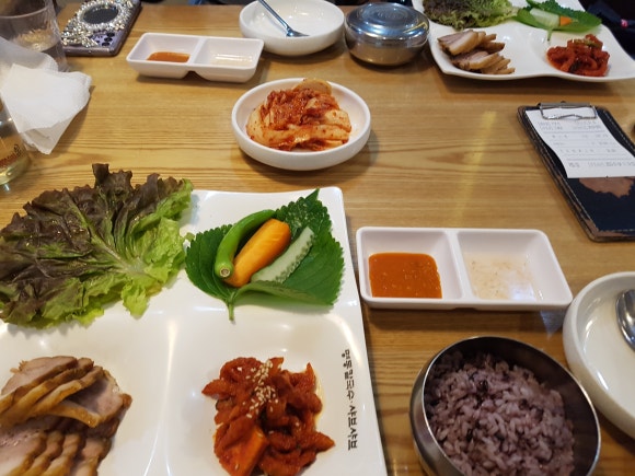 명동칼국수보쌈 이미지