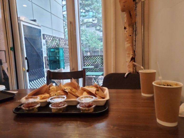 엣파니니 이미지