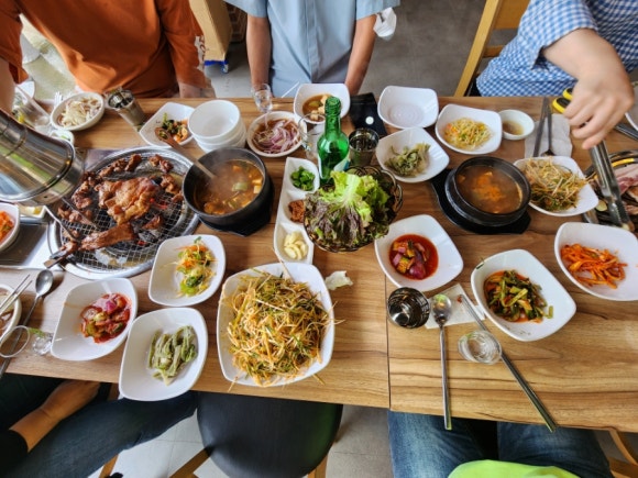 형석이네숯불갈비 이미지