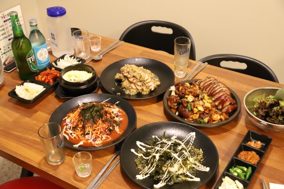기통찬족발 이미지