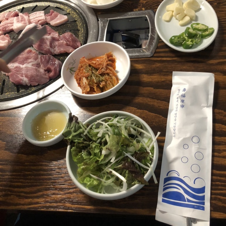 동방식육식당 이미지