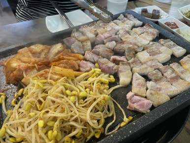 마포돌삼겹살 이미지