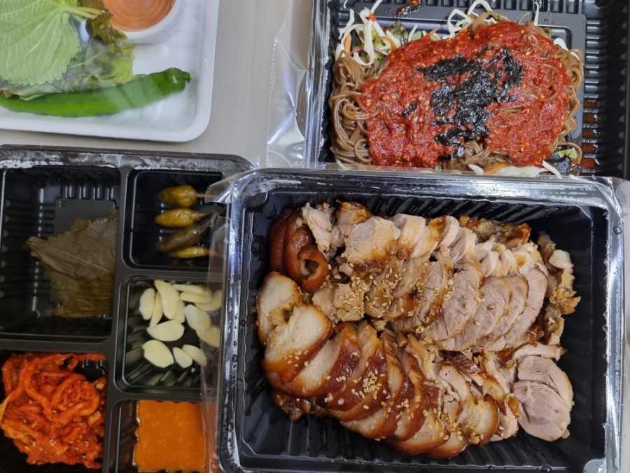 와우족발통닭 이미지