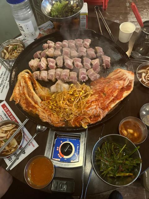지글지글삼겹살 이미지