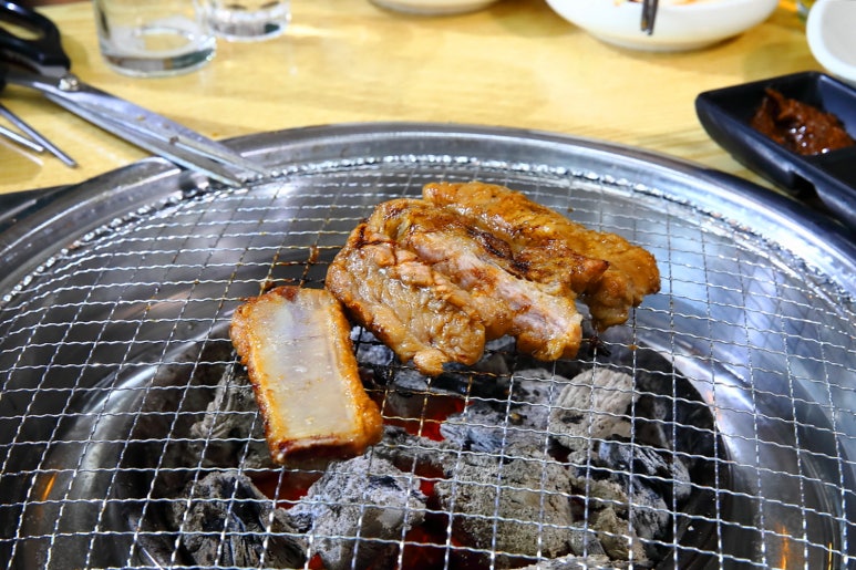 평창돼지집 이미지