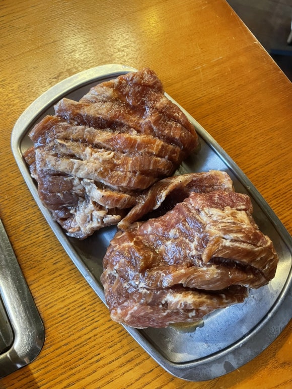 참나무 숯왕갈비 이미지