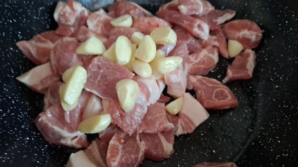 제육돼지 이미지