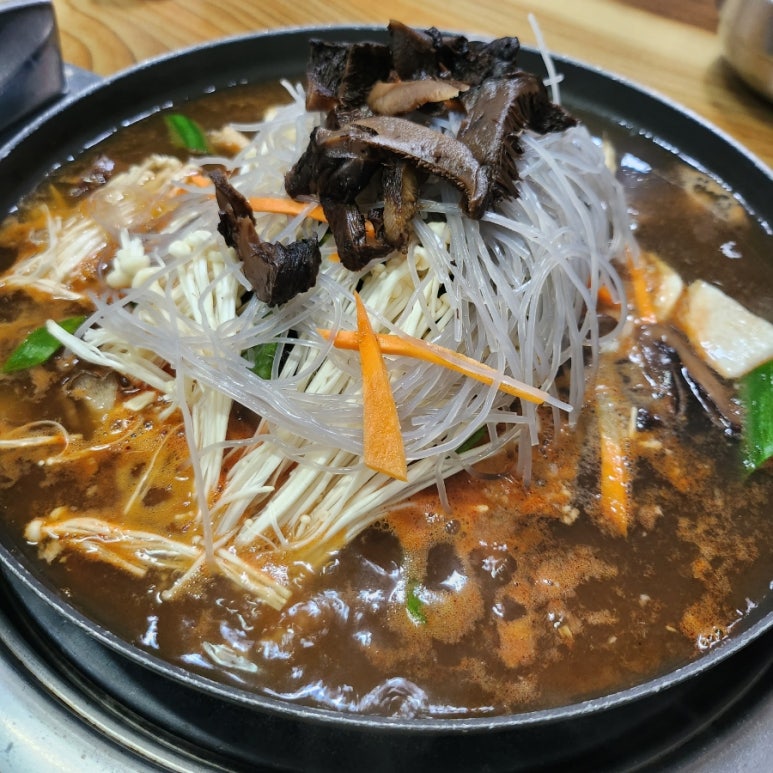 별빛산골능이버섯 이미지