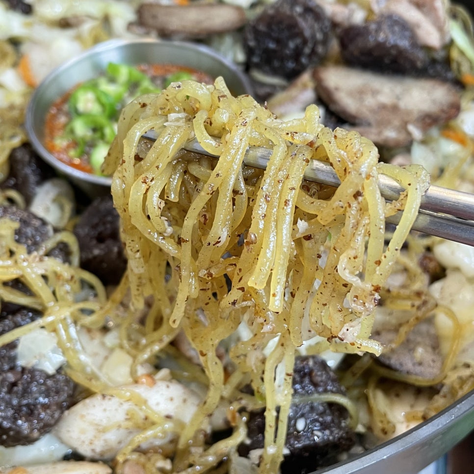 백순대본가새맛 이미지
