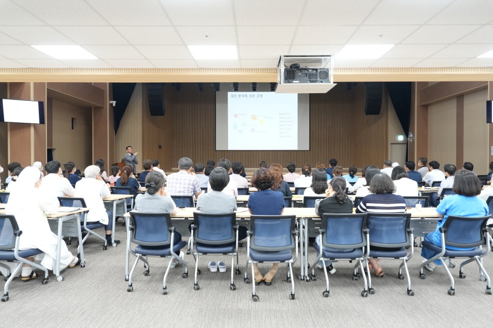 투앤하프컨설팅 이미지