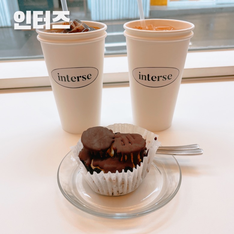 인터즈 이미지