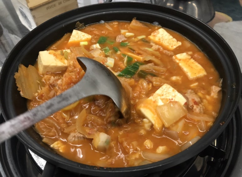 김.유.Lee 찌개집 이미지