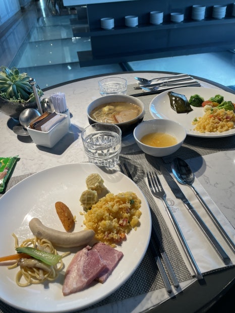 오리엔트모텔 이미지