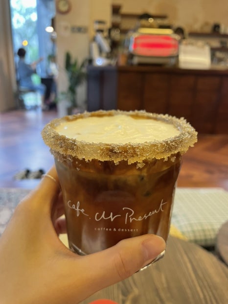 카페 유어 프레즌트 아산탕정점 이미지