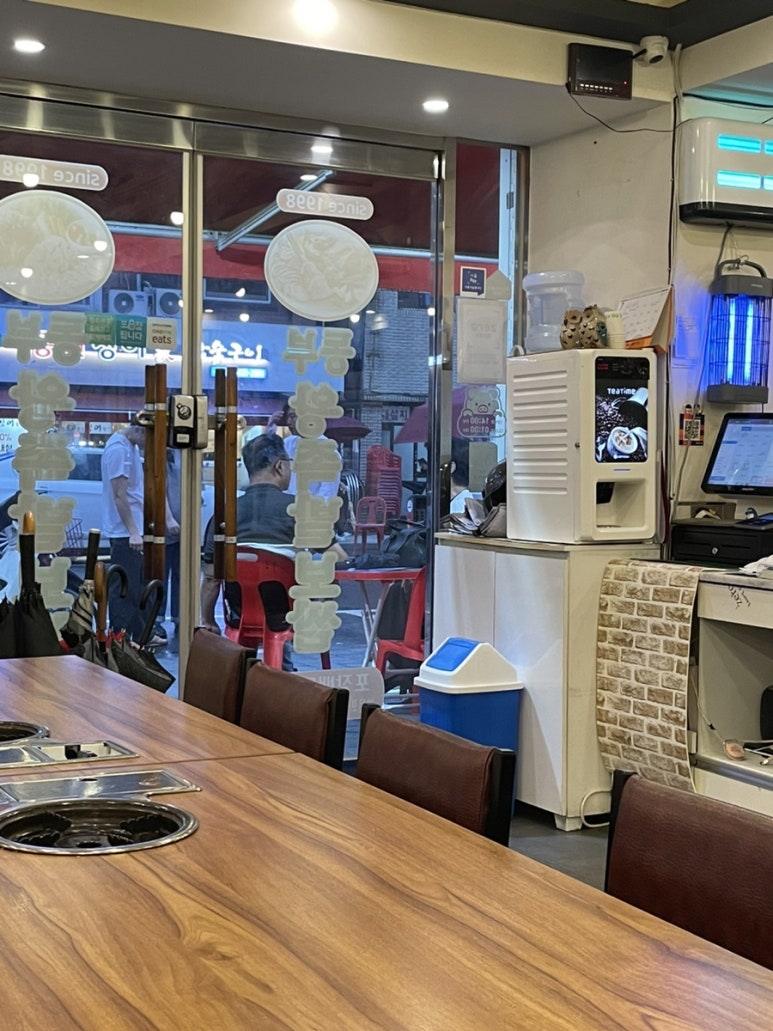 동부왕족발 이미지