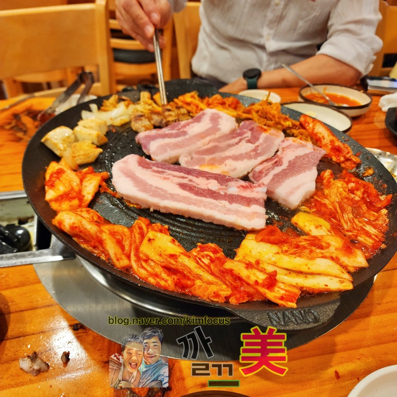 돈대감솥뚜껑삼겹살 이미지
