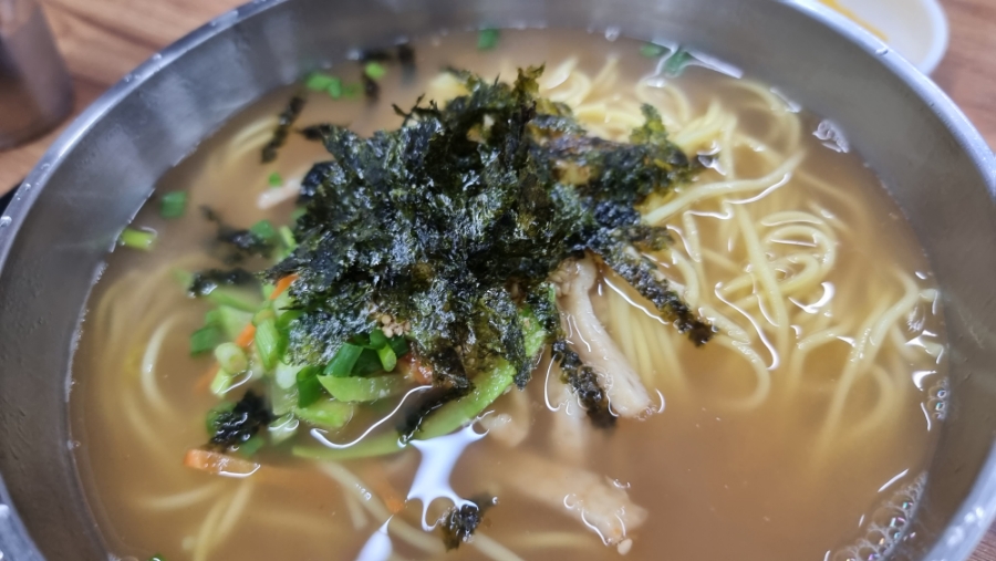 달봉이국수 이미지