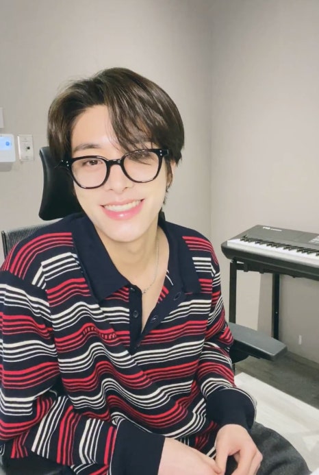 엔진소리 이미지