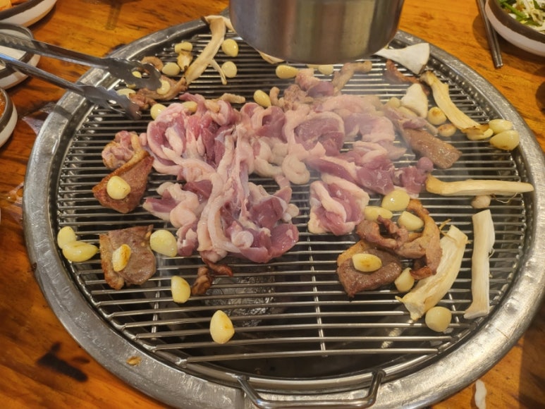오리참숯불구이 이미지