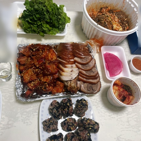 이돈왕족발 이미지