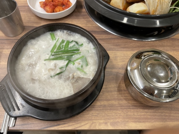 청년감자탕 이미지