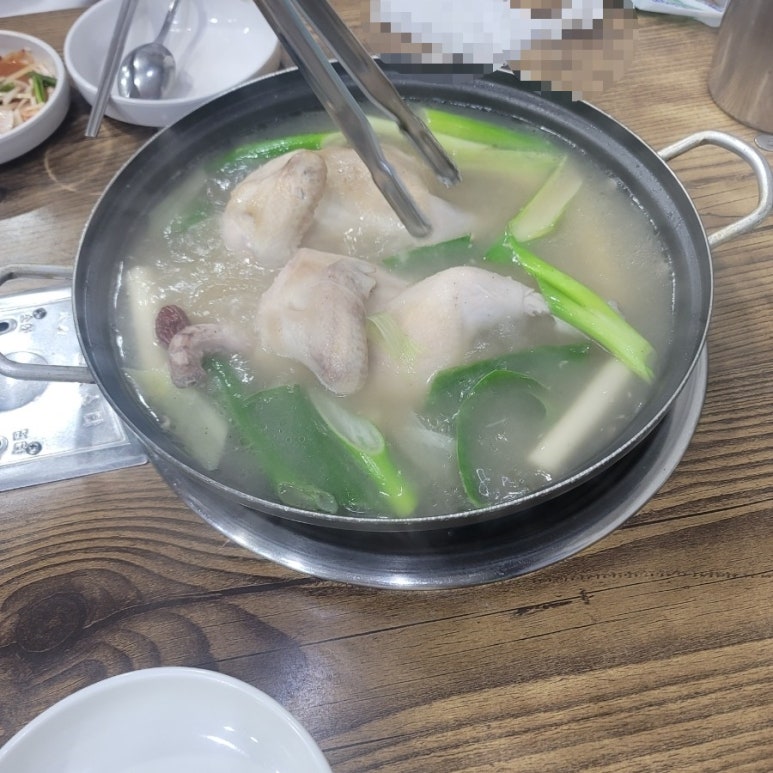 시골집닭한마리 이미지