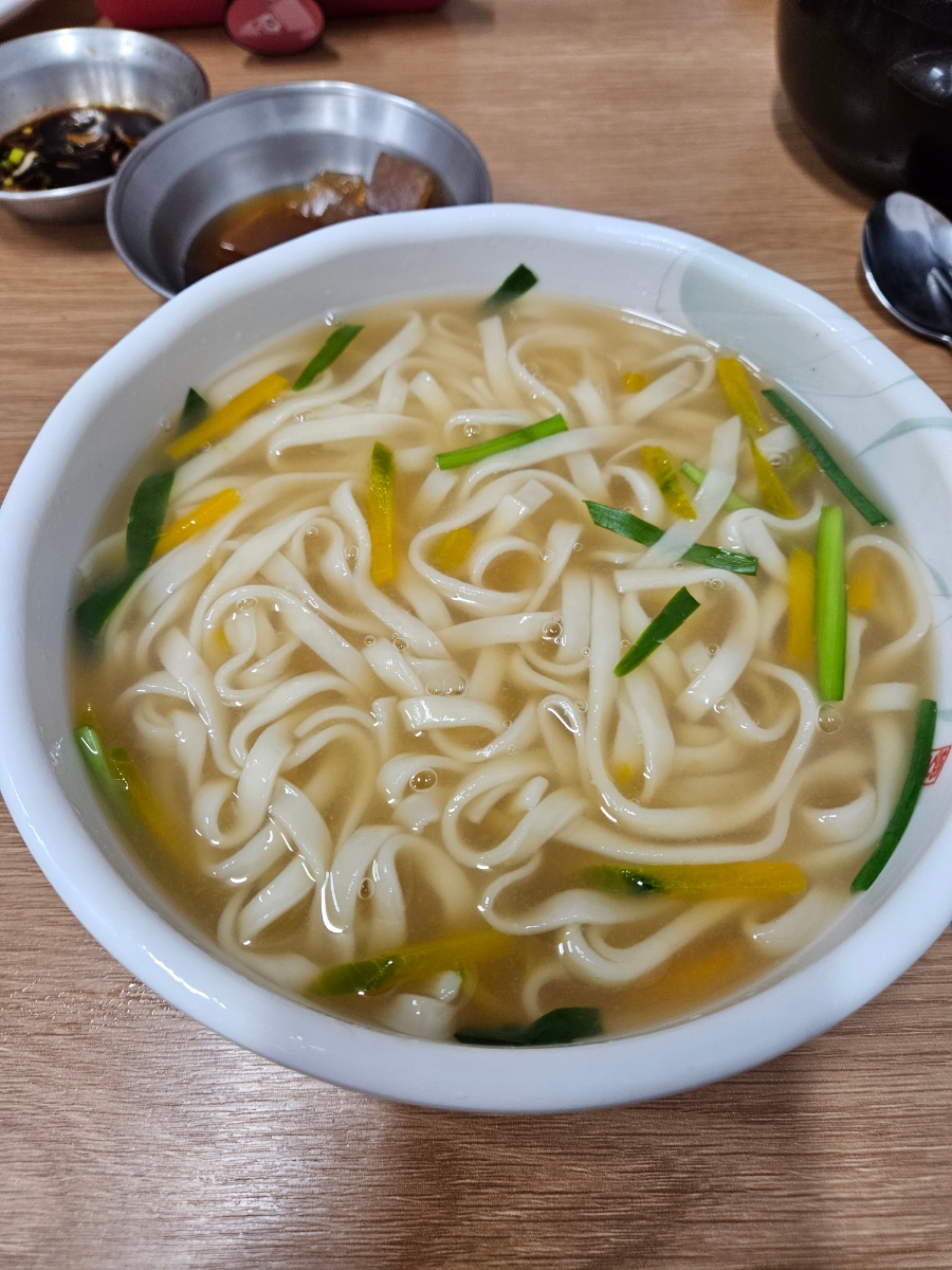 맛나칼국수 이미지
