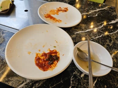 동굴한식뷔페 이미지