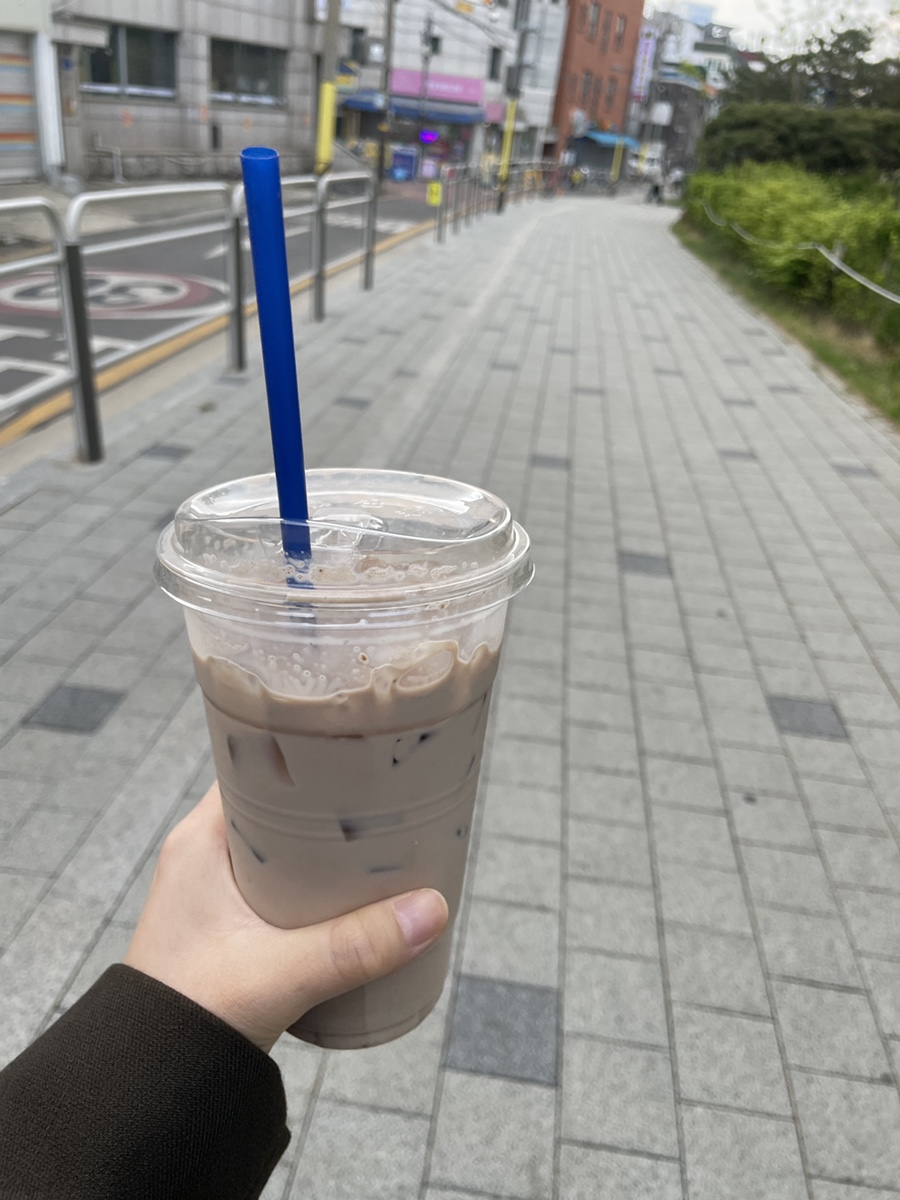 더부쓰 경리단점 이미지