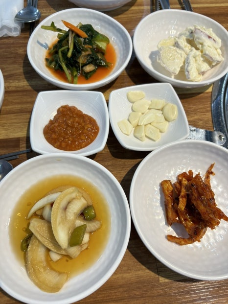송죽잎 이미지