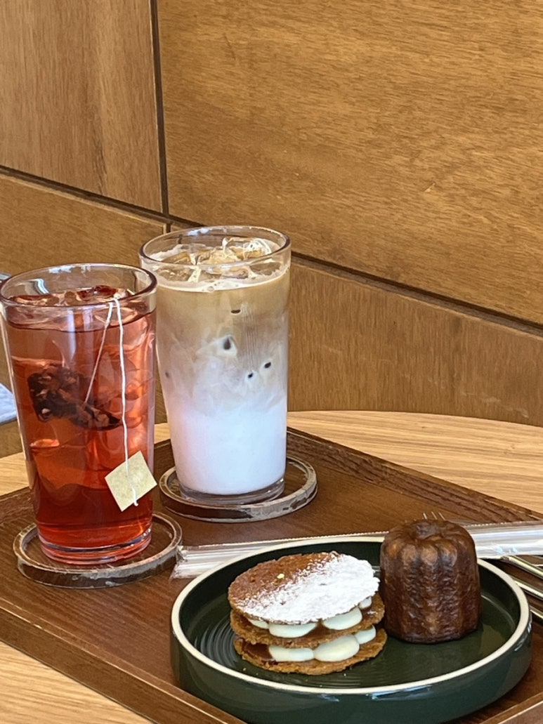 카페메르엠 이미지