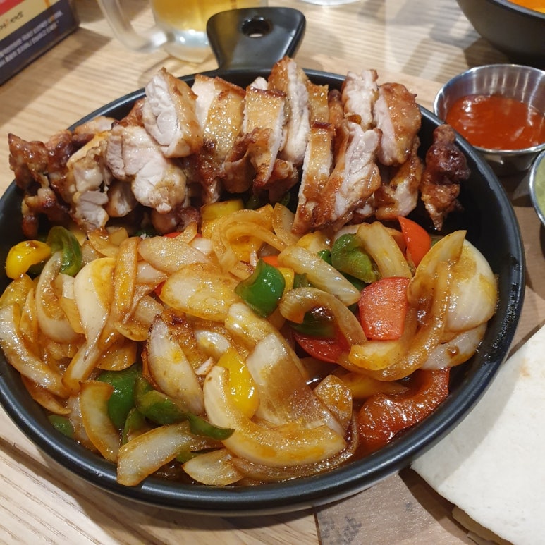 누구나홀딱반한닭신도림역 이미지