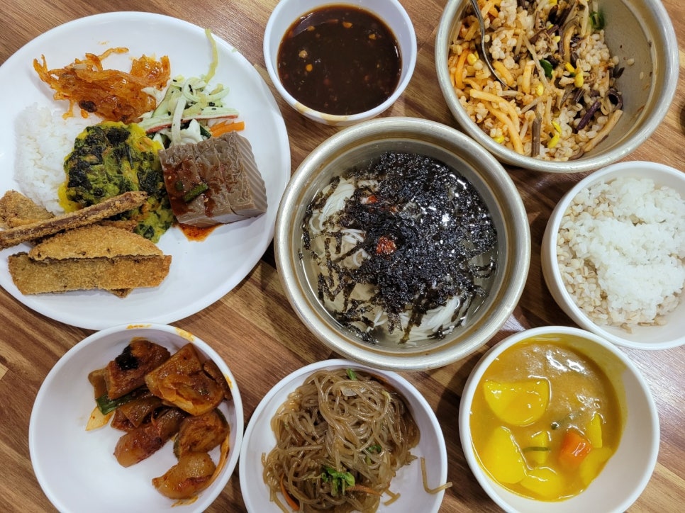 유리아이단아한복 이미지