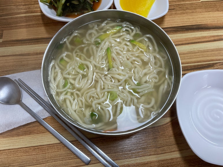 고모네손칼국수 이미지