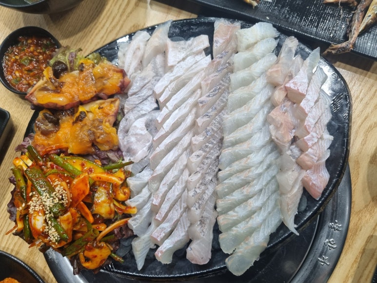공원앞종합어시장 이미지