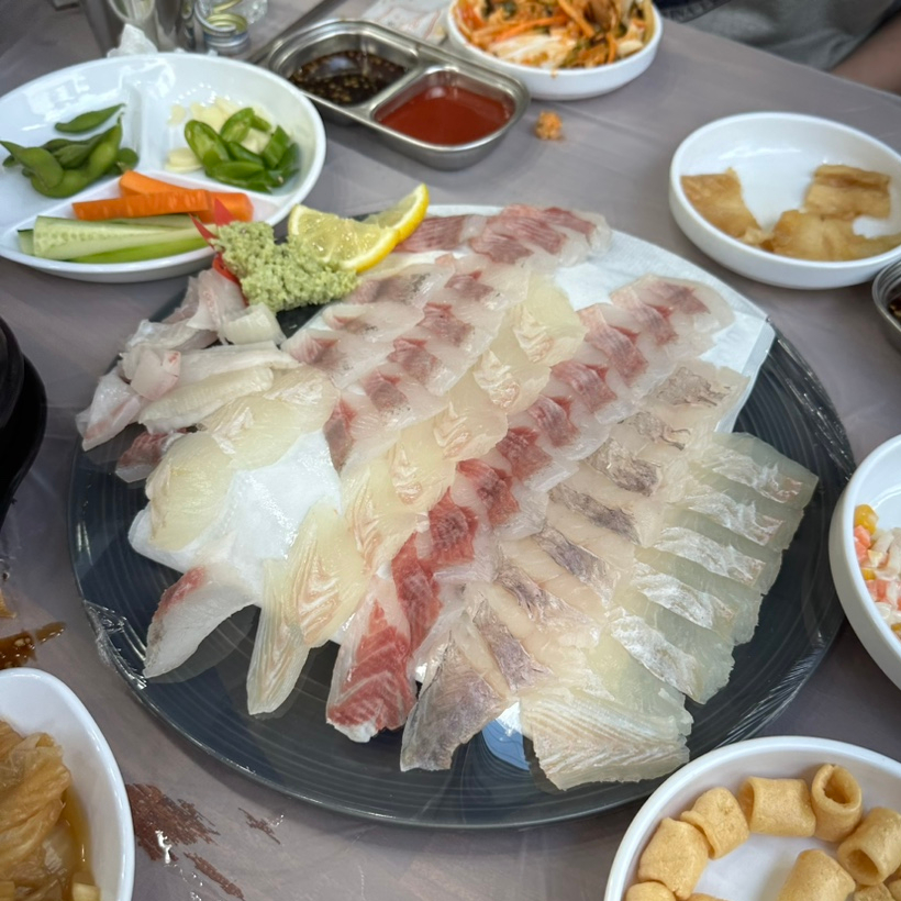 정동진회도매수산식당 이미지