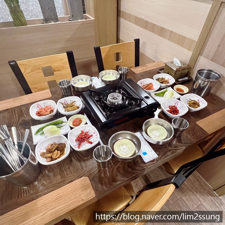 별빛산골능이버섯 이미지