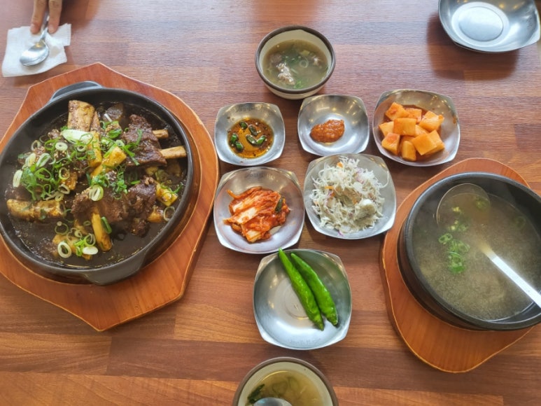 고집센그집갈비탕 양산물금점 이미지