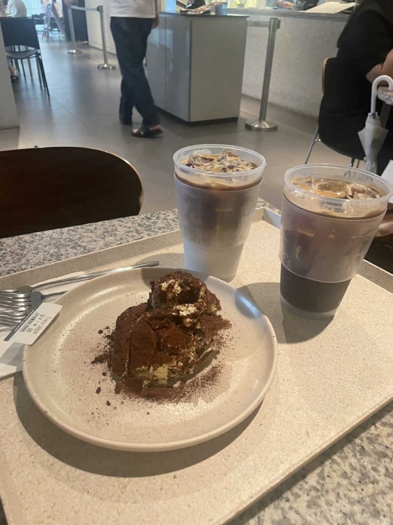 컬럼스 사진 7