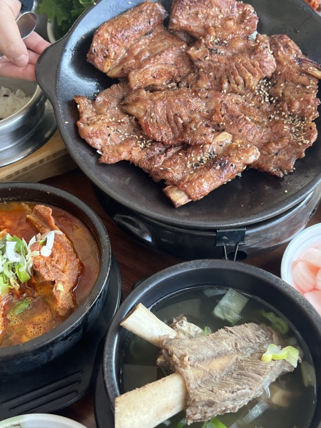 장수촌돼지숯불갈비 이미지