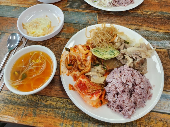 주천한식뷔페 이미지