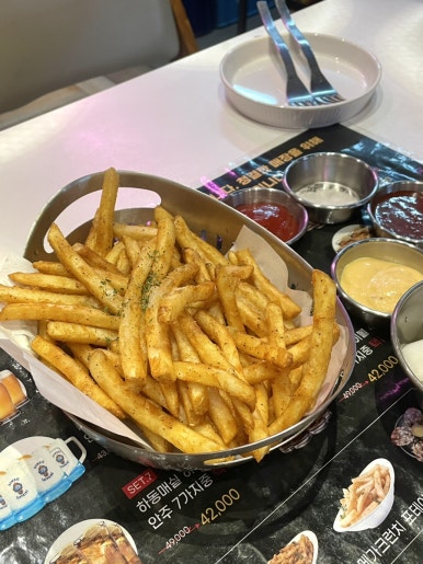깐부치킨 수원SK점 이미지