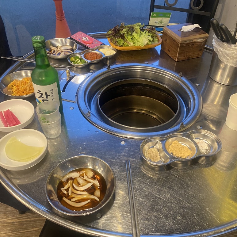 깍뚝숯불구이 이미지