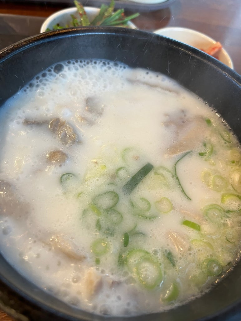 양지돼지국밥 이미지