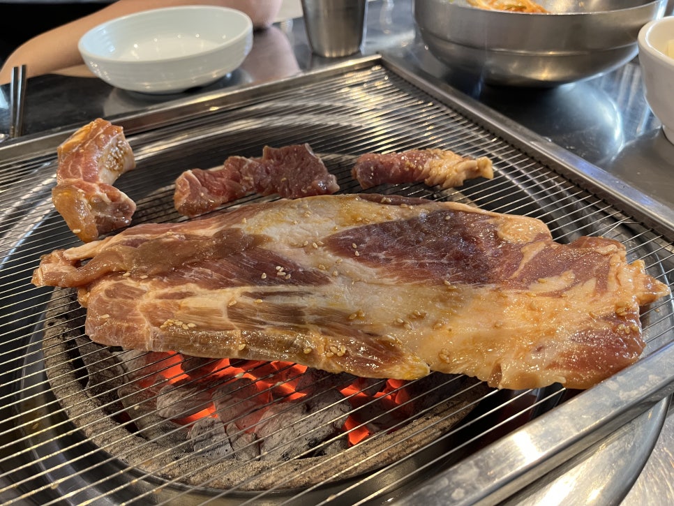만주왕갈비 이미지