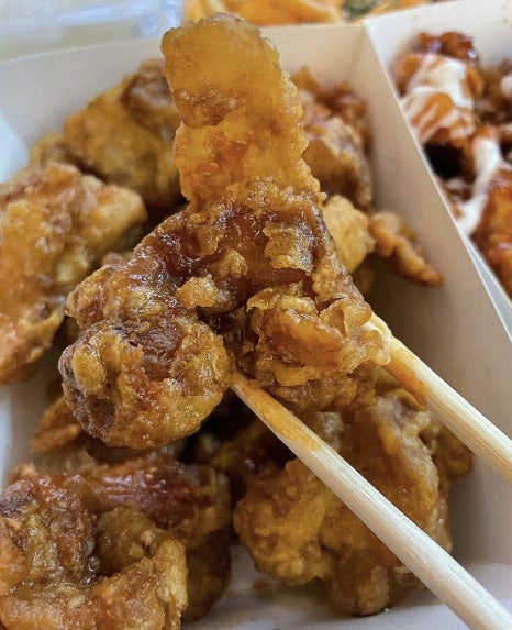 배통치킨 이미지