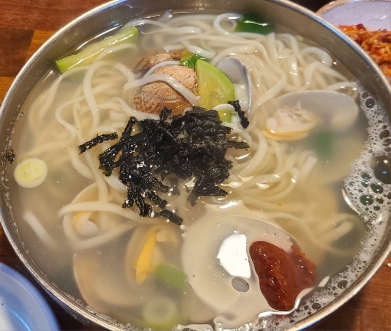 세연칼국수 이미지