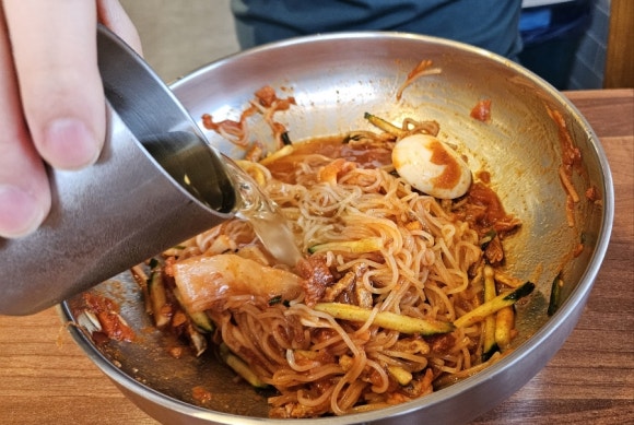 영도빨간등대밀면 이미지